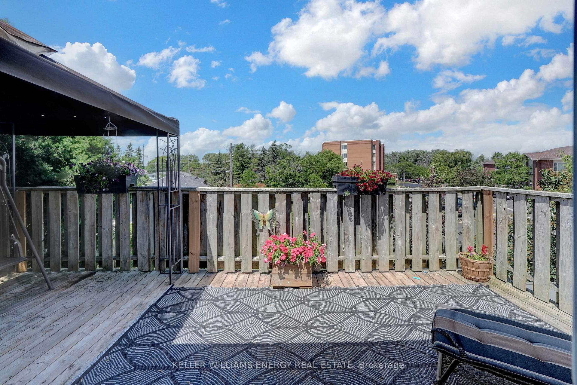 Photo 15 of 102 Crown Street, Quinte West, Trenton Ward — HOMEH