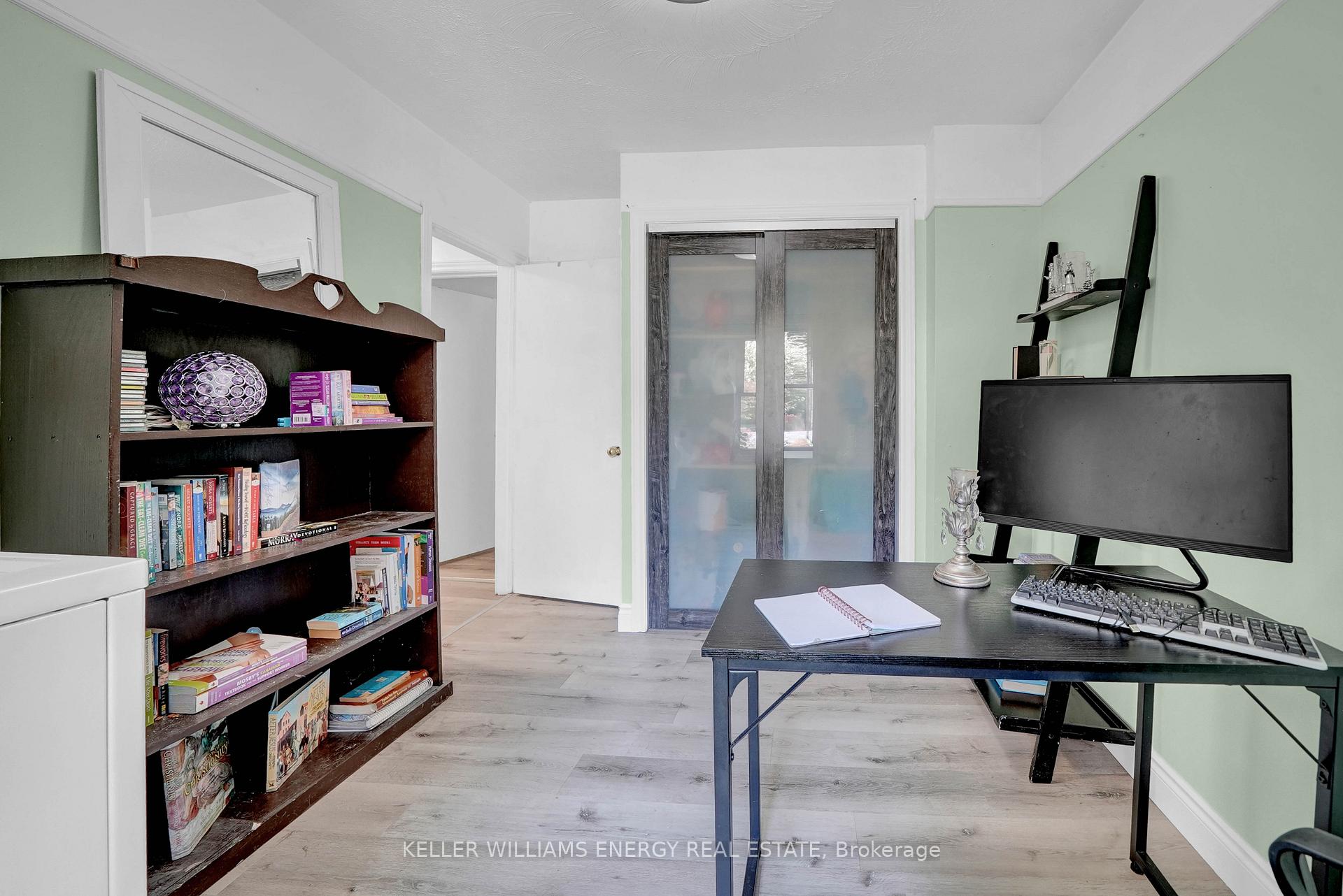 Photo 26 of 102 Crown Street, Quinte West, Trenton Ward — HOMEH