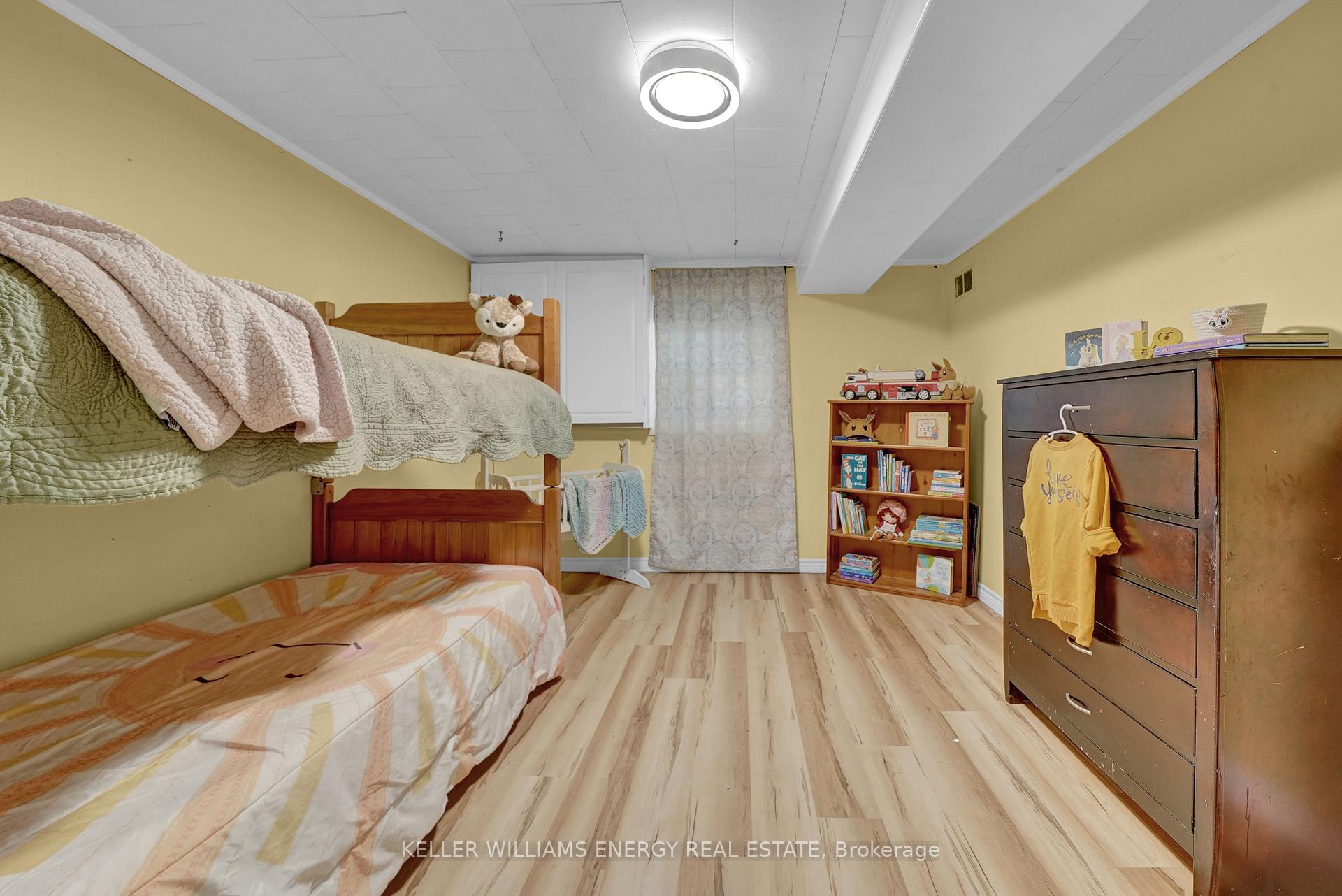 Photo 33 of 102 Crown Street, Quinte West, Trenton Ward — HOMEH