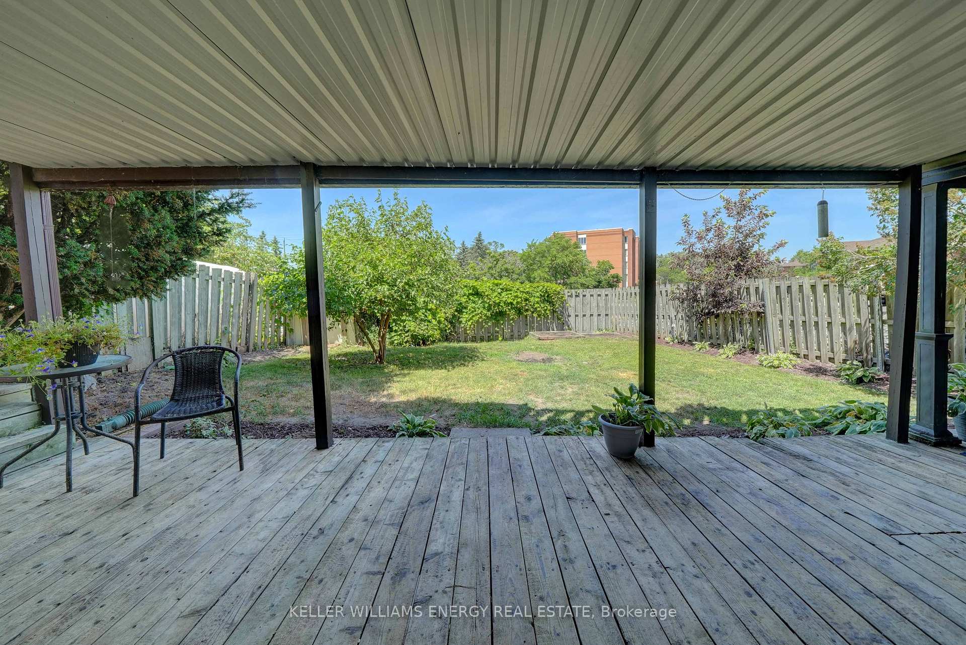 Photo 40 of 102 Crown Street, Quinte West, Trenton Ward — HOMEH