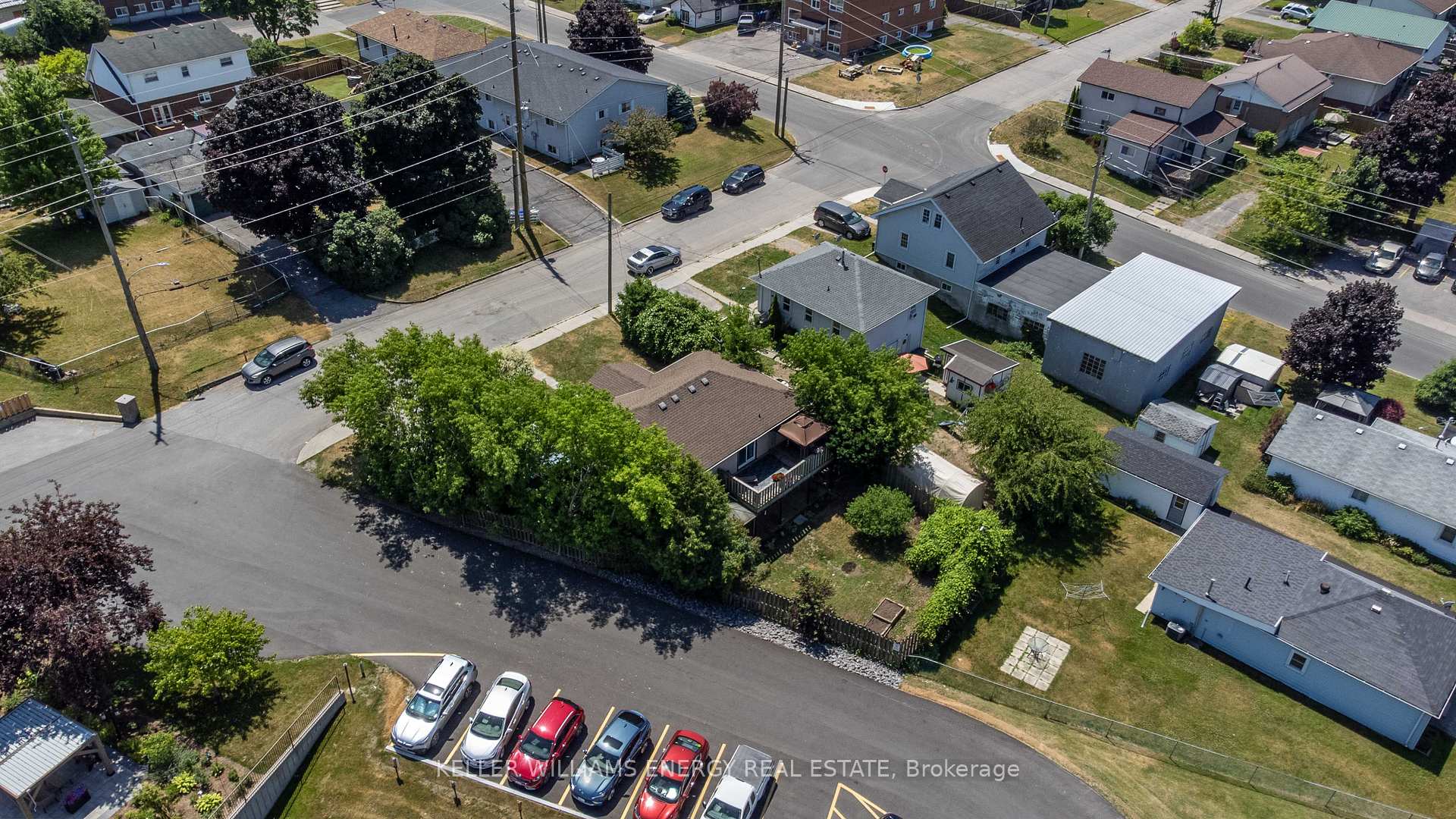 Photo 42 of 102 Crown Street, Quinte West, Trenton Ward — HOMEH