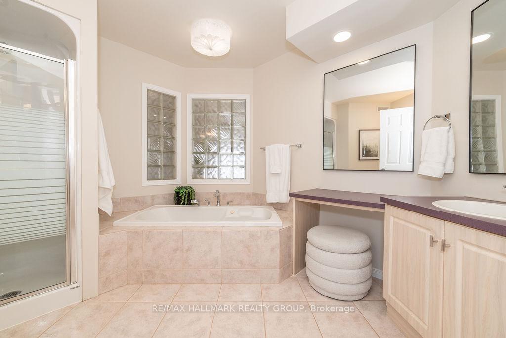 Photo 20 of 230 Vanier Crescent, Renfrew — HOMEH