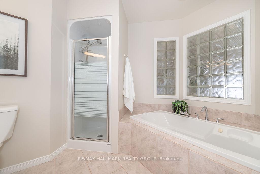 Photo 22 of 230 Vanier Crescent, Renfrew — HOMEH