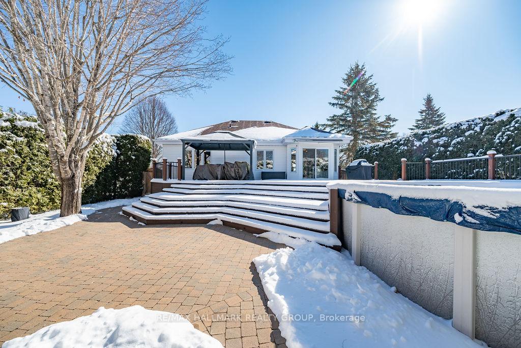 Photo 42 of 230 Vanier Crescent, Renfrew — HOMEH