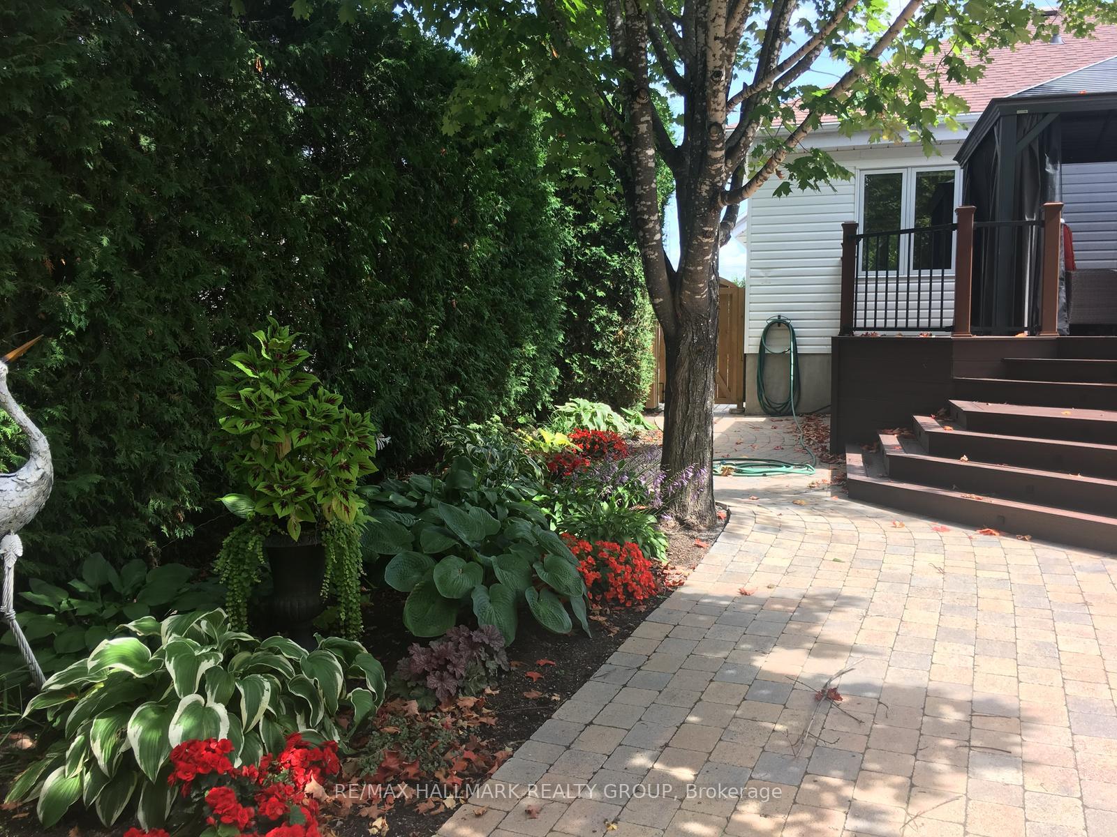 Photo 45 of 230 Vanier Crescent, Renfrew — HOMEH