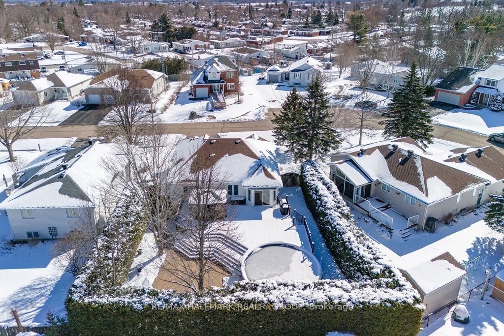 Photo 50 of 230 Vanier Crescent, Renfrew — HOMEH