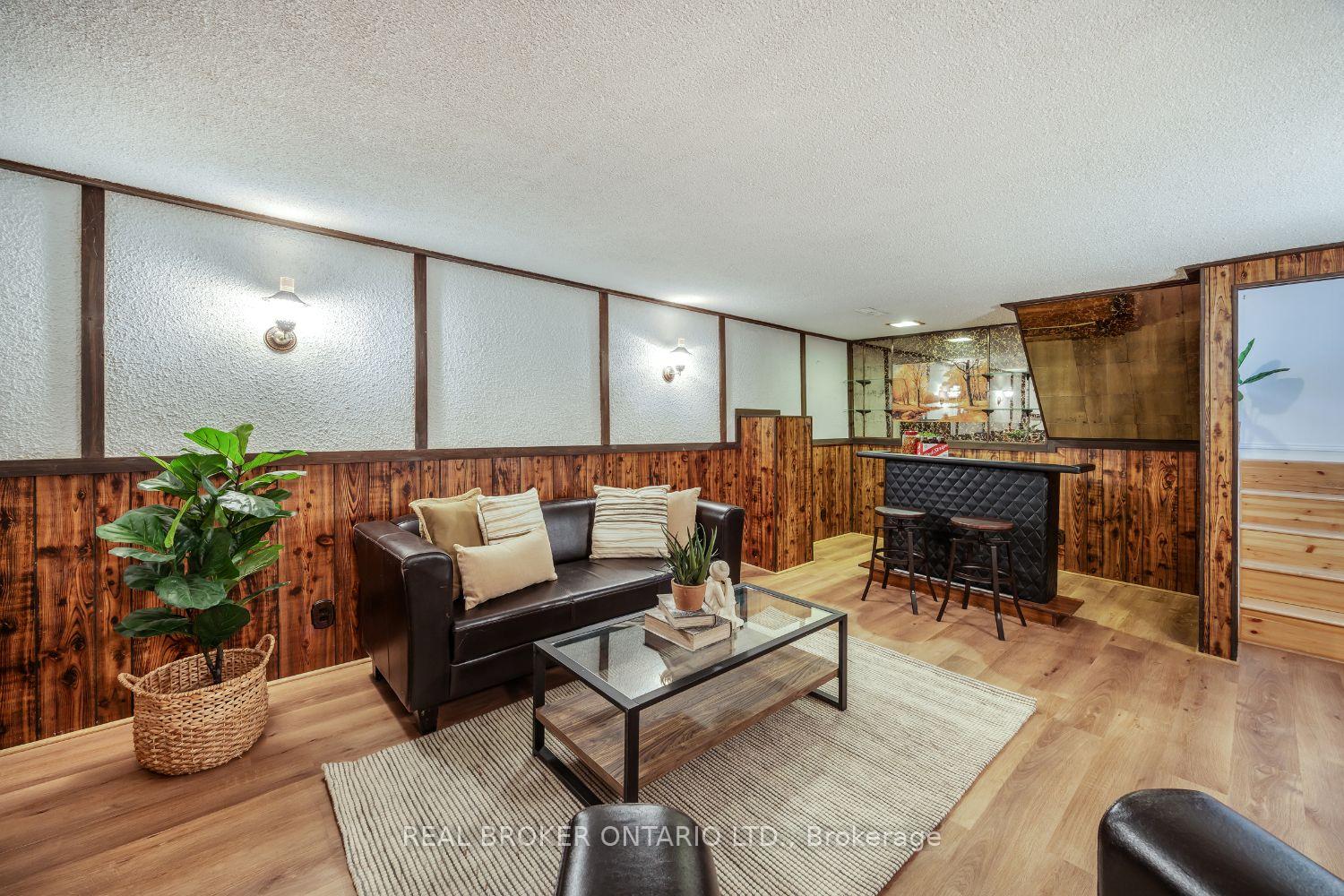 Photo 25 of 388 Marken Court, Oshawa, O'Neill — HOMEH