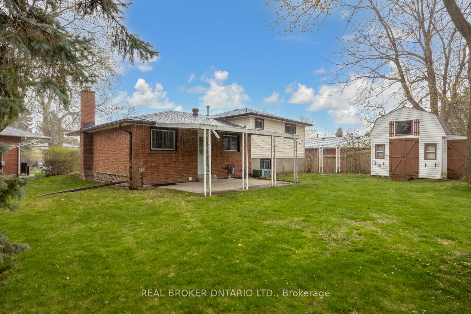 Photo 27 of 388 Marken Court, Oshawa, O'Neill — HOMEH