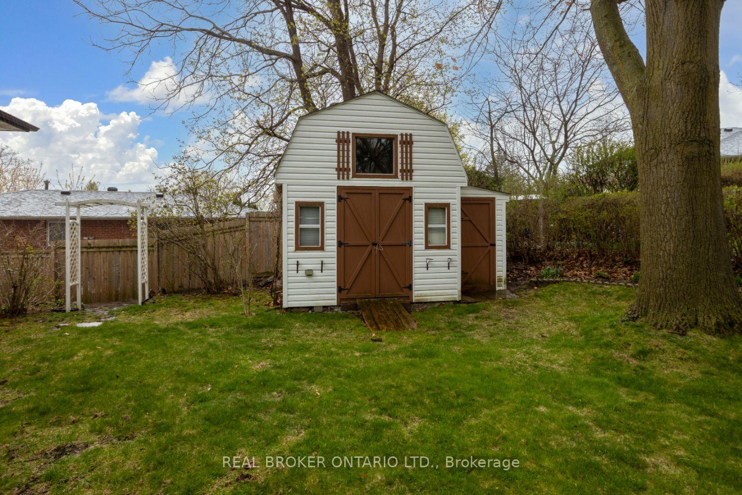 Photo 30 of 388 Marken Court, Oshawa, O'Neill — HOMEH
