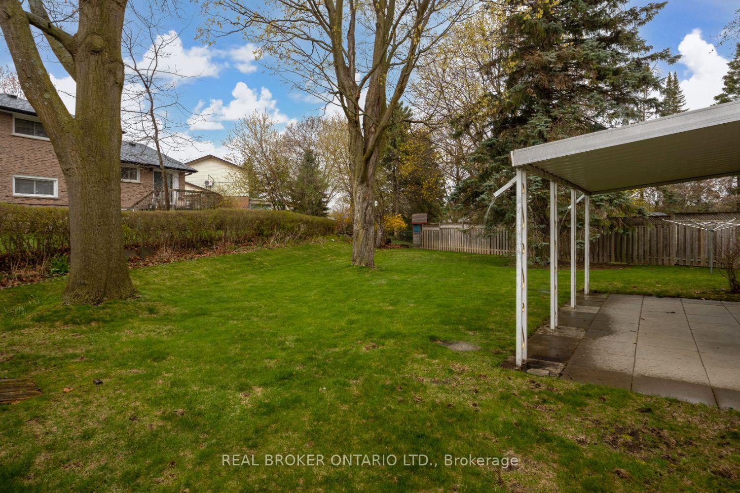 Photo 32 of 388 Marken Court, Oshawa, O'Neill — HOMEH
