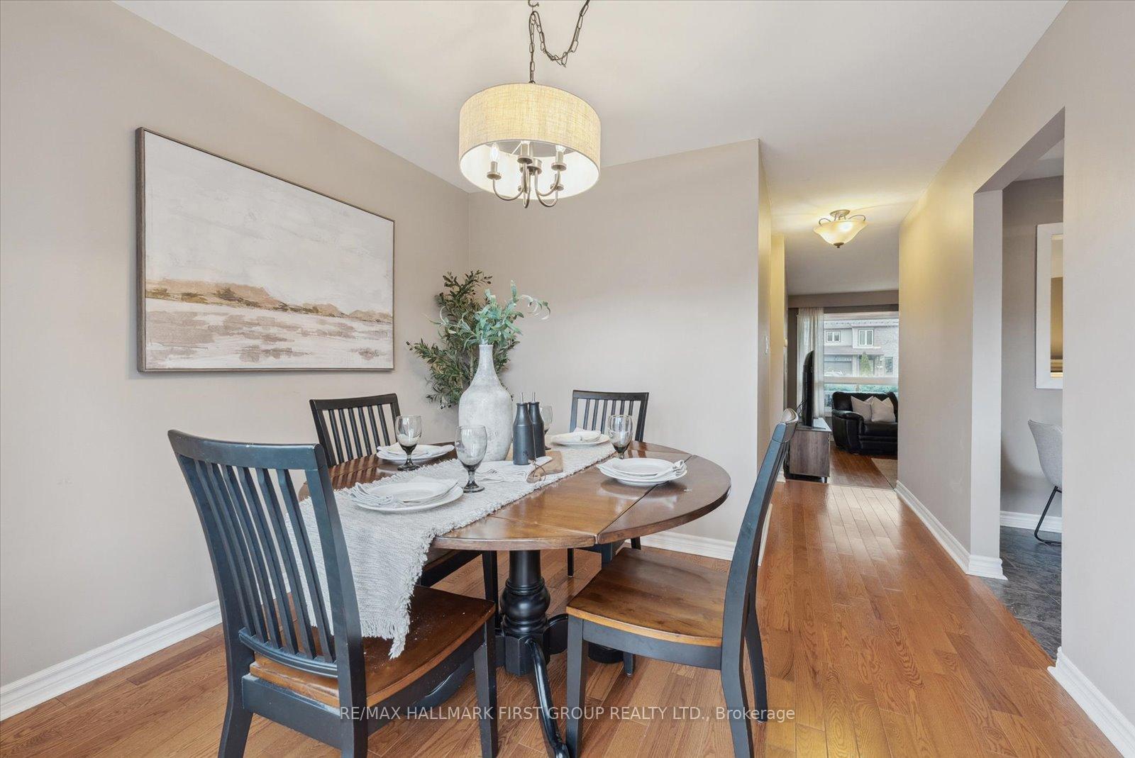 Photo 12 of 1801 Walnut Lane, Pickering, Liverpool — HOMEH