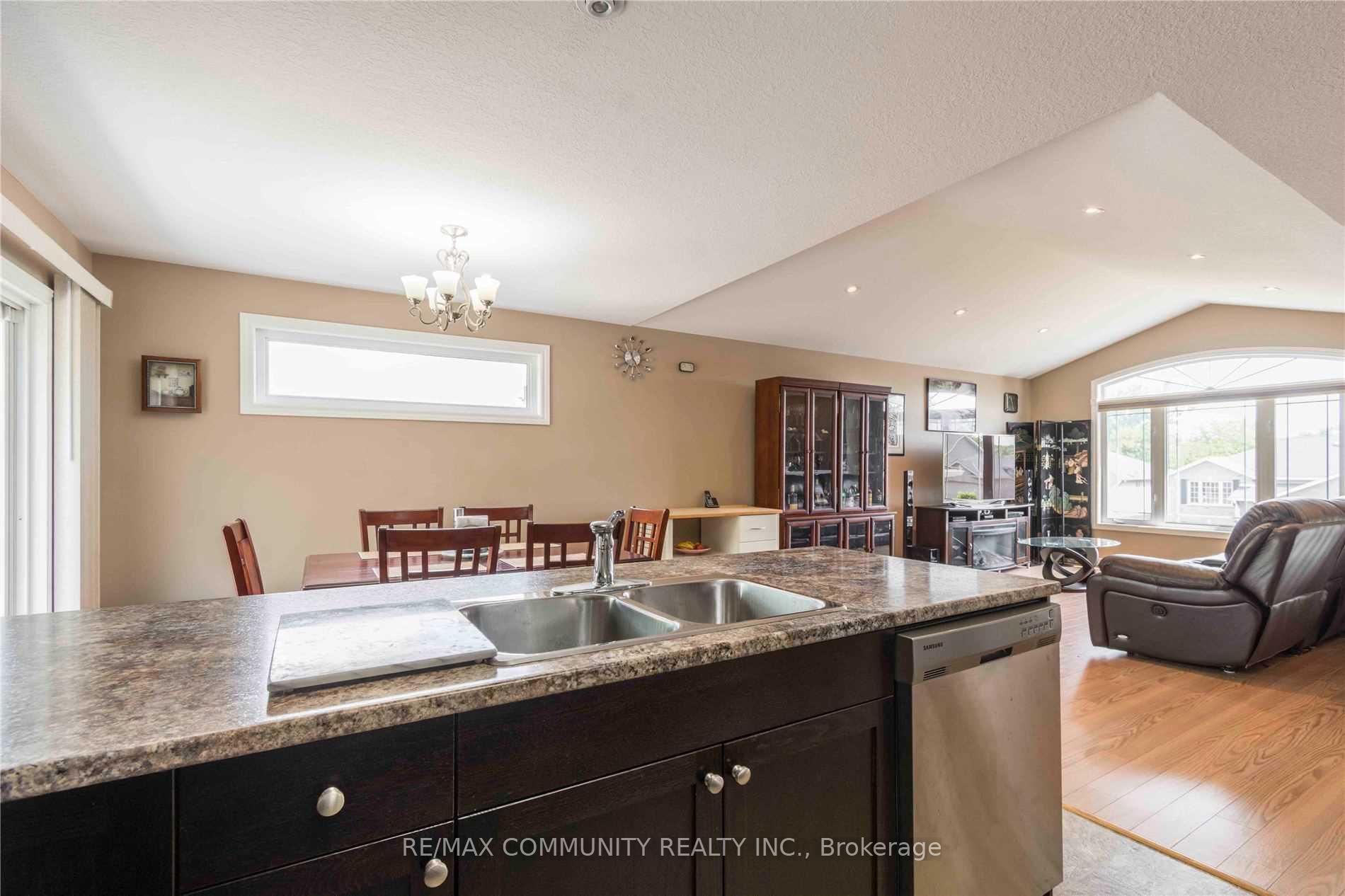 Photo 9 of 25 Kyle Court, Quinte West, Frankford Ward — HOMEH