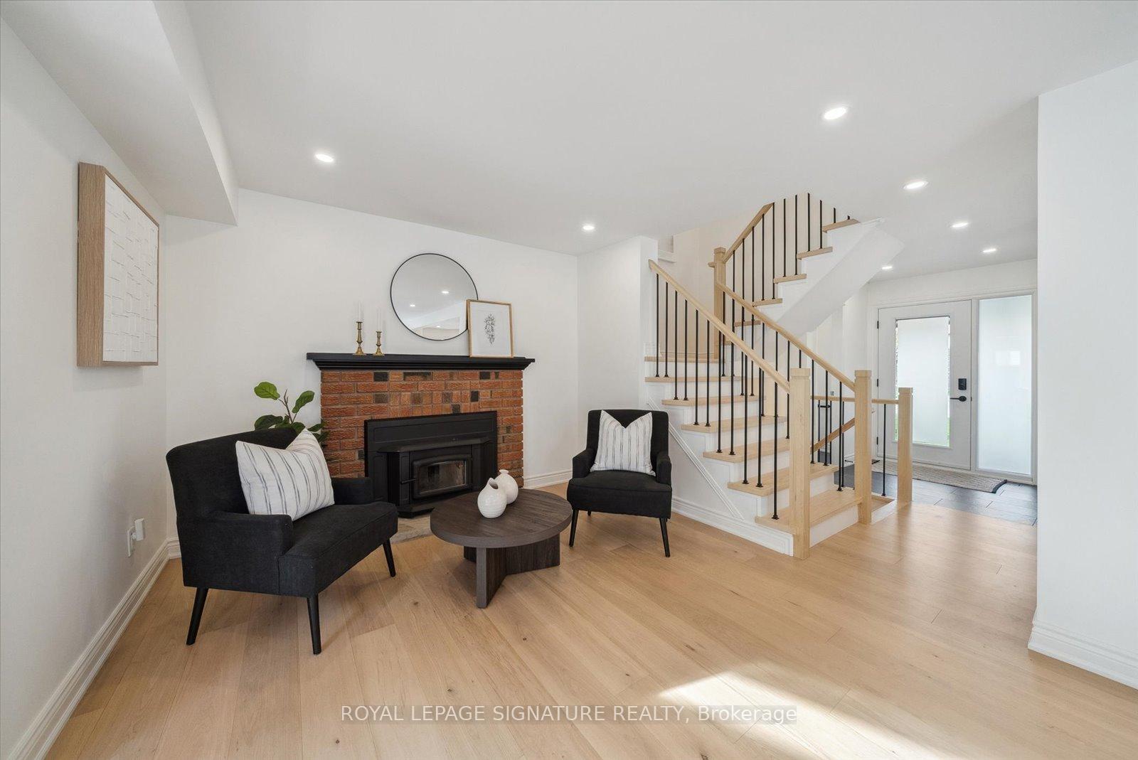 Photo 7 of 631 Ariel Crescent, Pickering, Amberlea — HOMEH