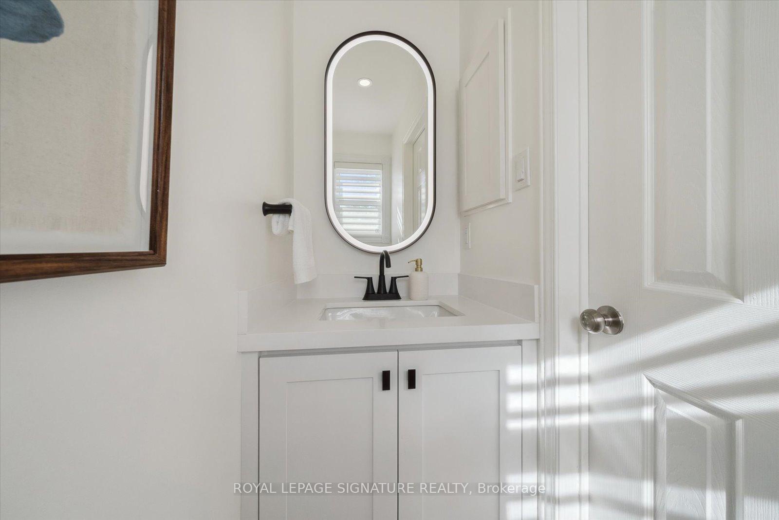 Photo 12 of 631 Ariel Crescent, Pickering, Amberlea — HOMEH