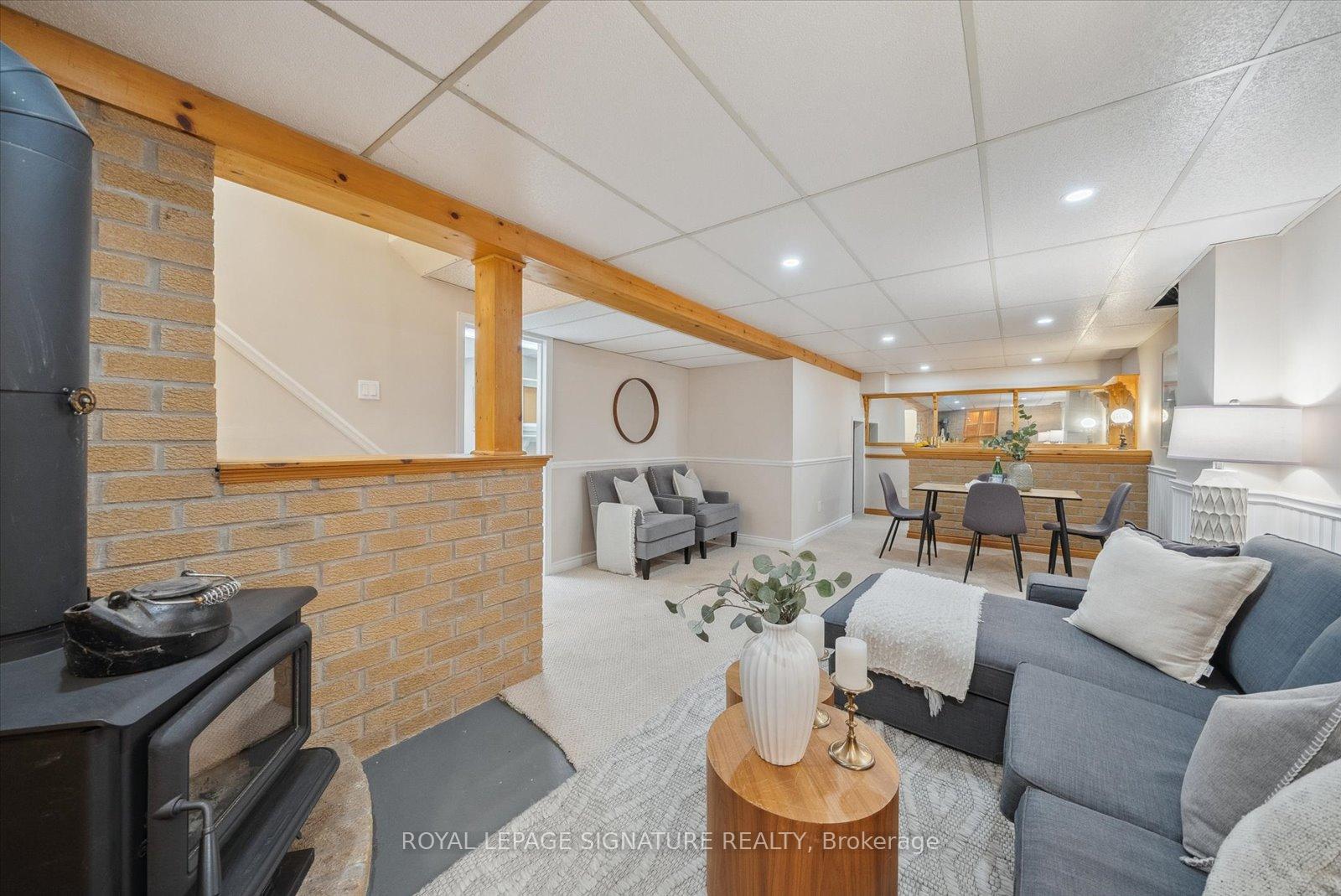 Photo 23 of 631 Ariel Crescent, Pickering, Amberlea — HOMEH