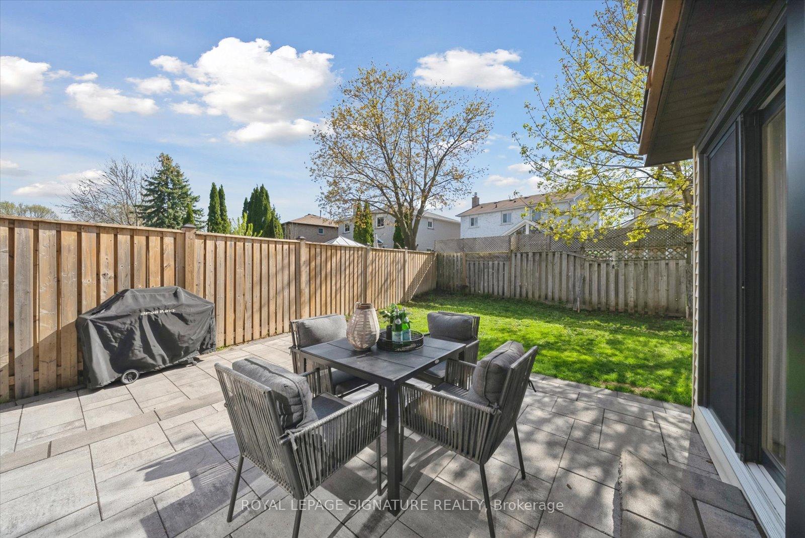 Photo 29 of 631 Ariel Crescent, Pickering, Amberlea — HOMEH