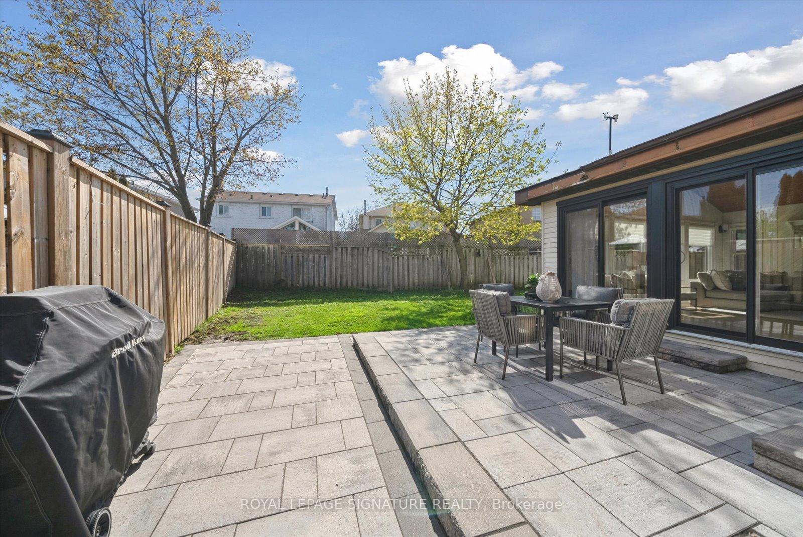 Photo 31 of 631 Ariel Crescent, Pickering, Amberlea — HOMEH