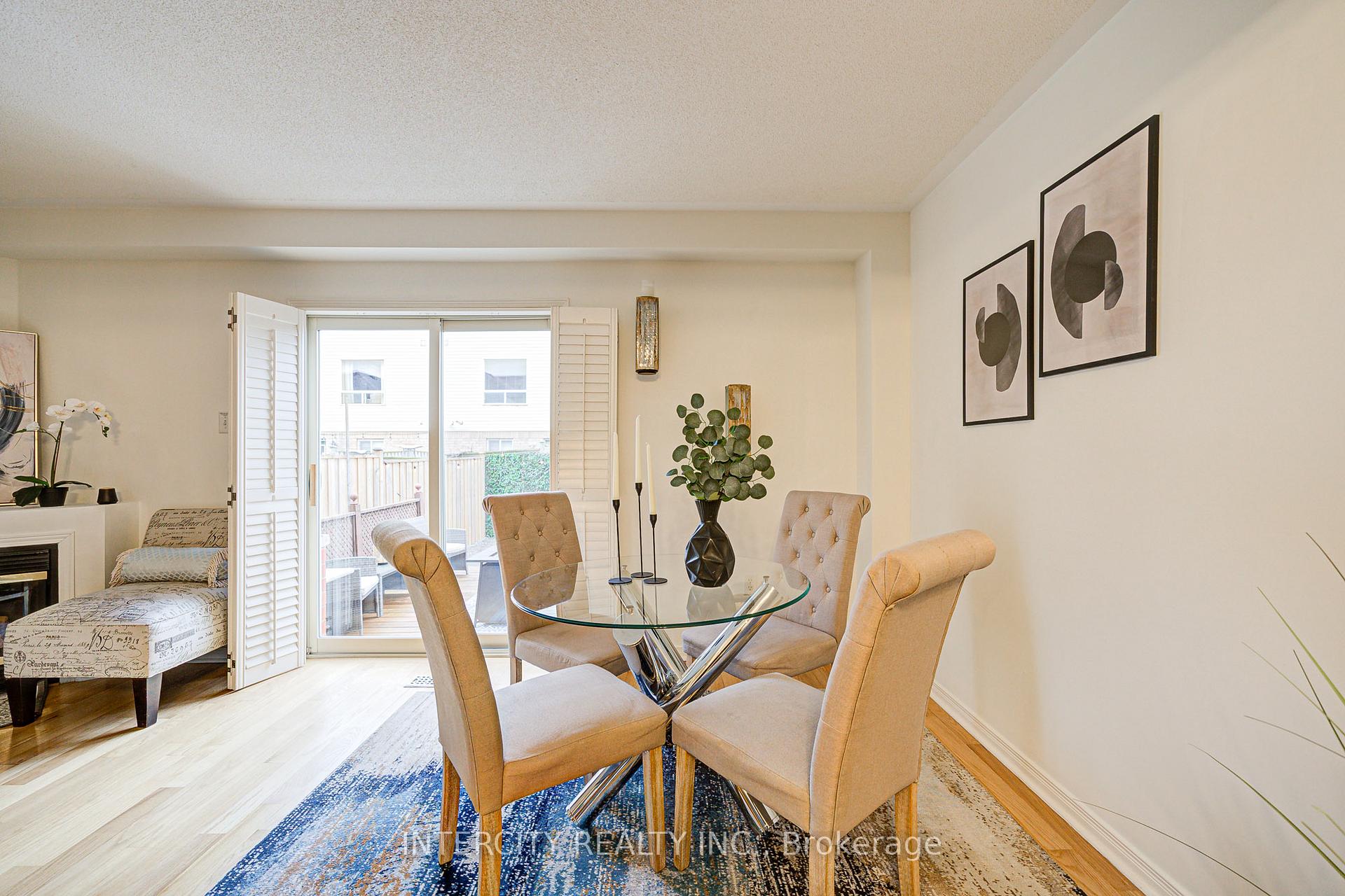 Photo 10 of 372 Sparrow Circle, Pickering, Highbush — HOMEH