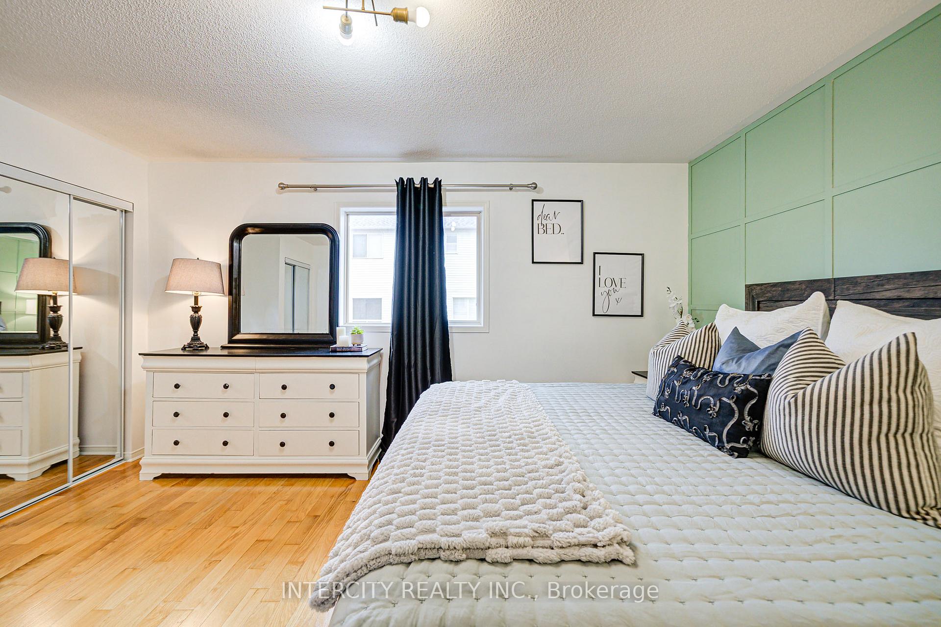 Photo 28 of 372 Sparrow Circle, Pickering, Highbush — HOMEH