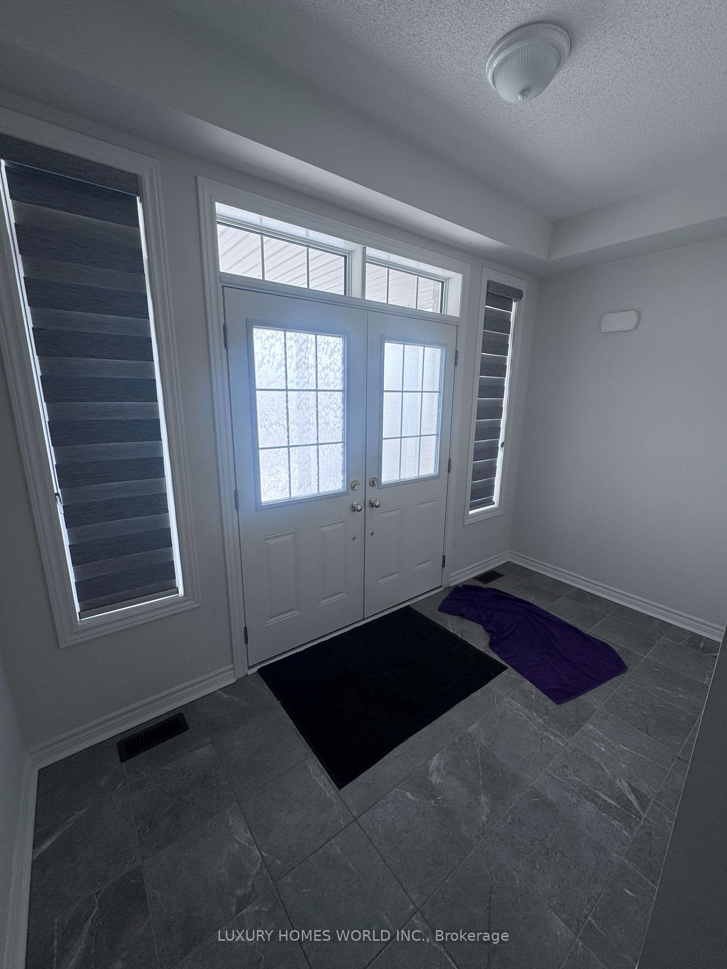 Photo 3 of 1119 Black Cherry Drive, Oshawa, Taunton — HOMEH