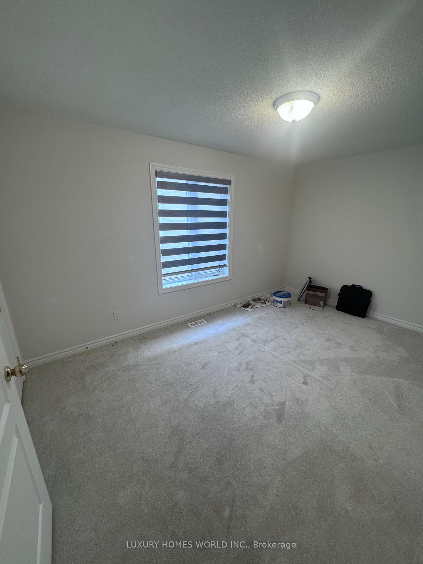 Photo 17 of 1119 Black Cherry Drive, Oshawa, Taunton — HOMEH