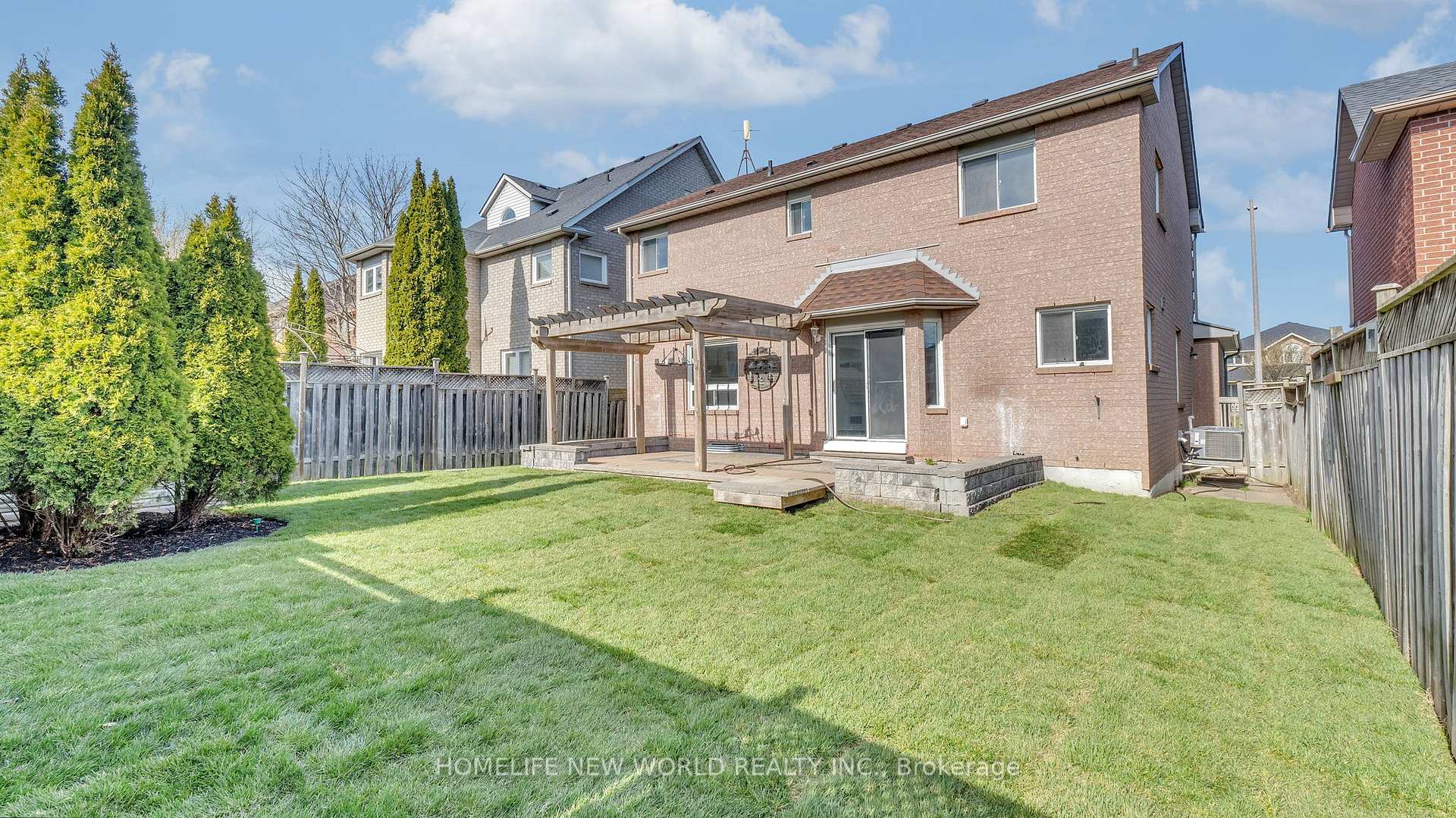 Photo 6 of 1872 Rosebank Road, Pickering, Amberlea — HOMEH