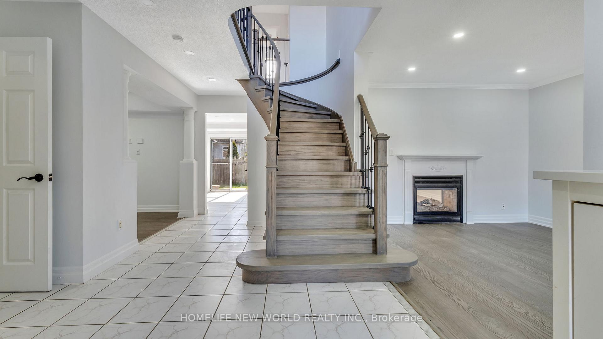 Photo 9 of 1872 Rosebank Road, Pickering, Amberlea — HOMEH