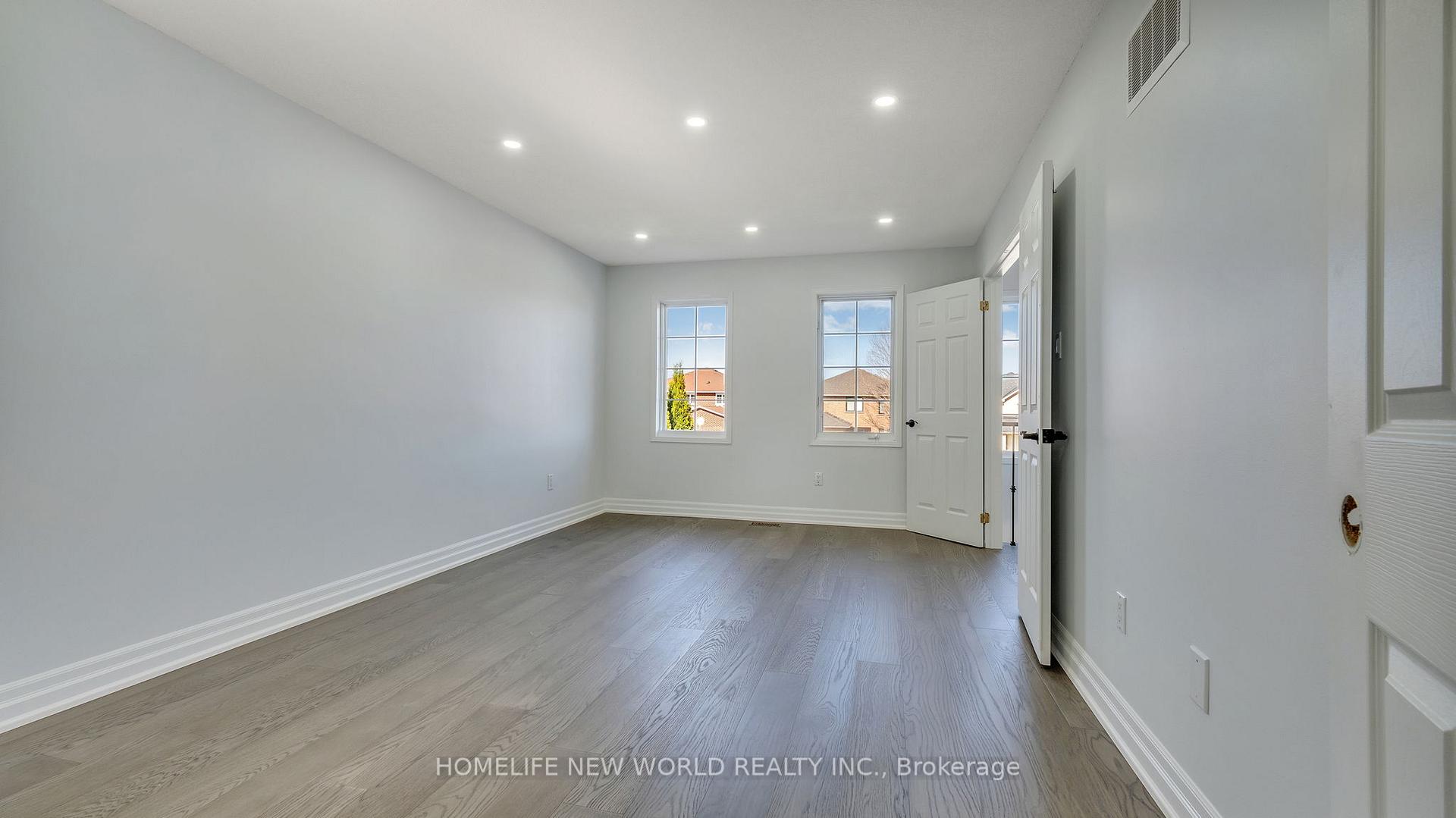 Photo 24 of 1872 Rosebank Road, Pickering, Amberlea — HOMEH