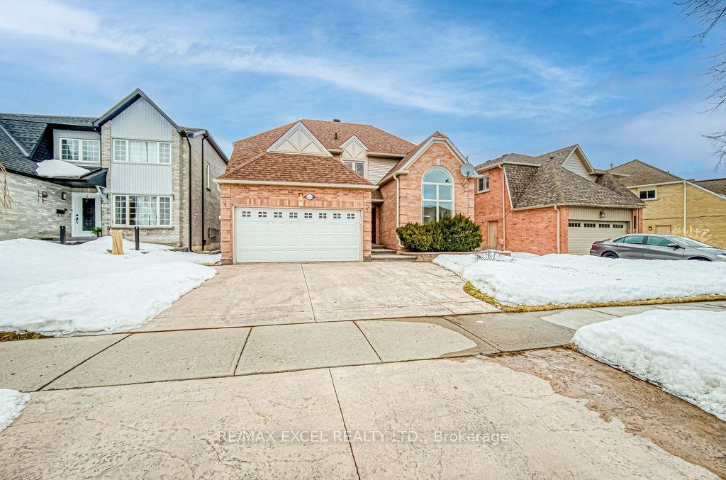 Front of 1619 Amberlea Road