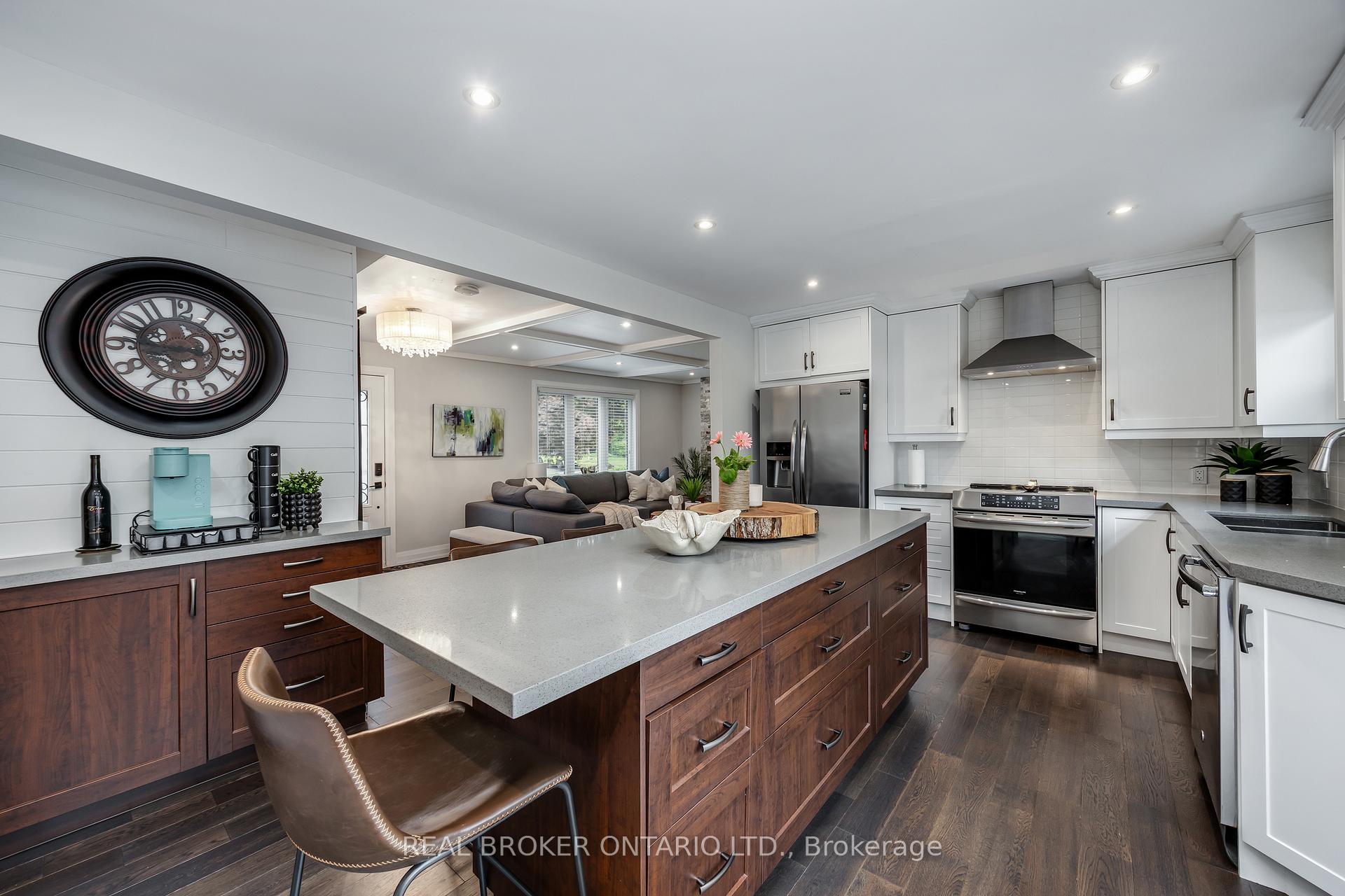 Photo 10 of 853 Masson Street, Oshawa, Centennial — HOMEH