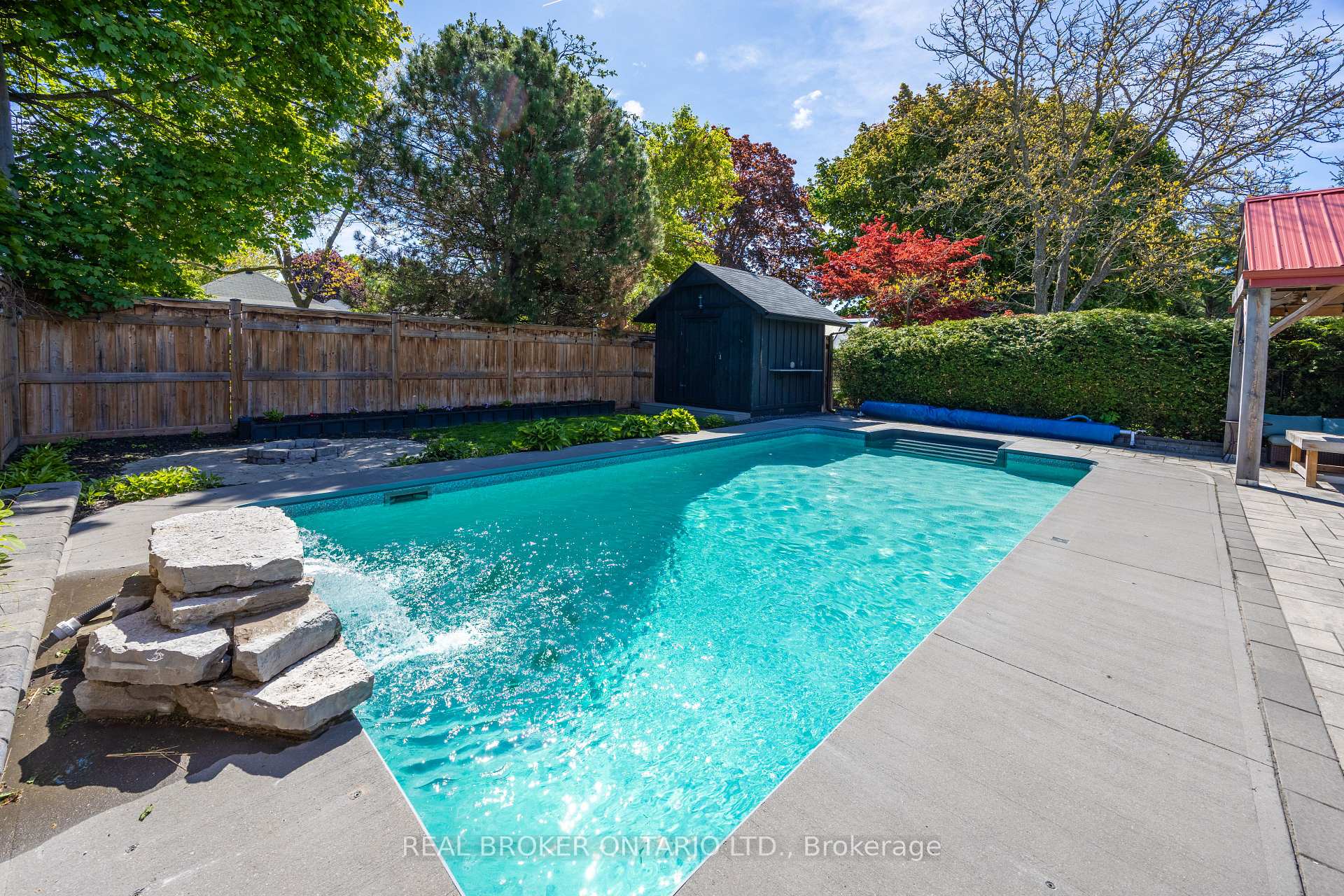 Photo 38 of 853 Masson Street, Oshawa, Centennial — HOMEH