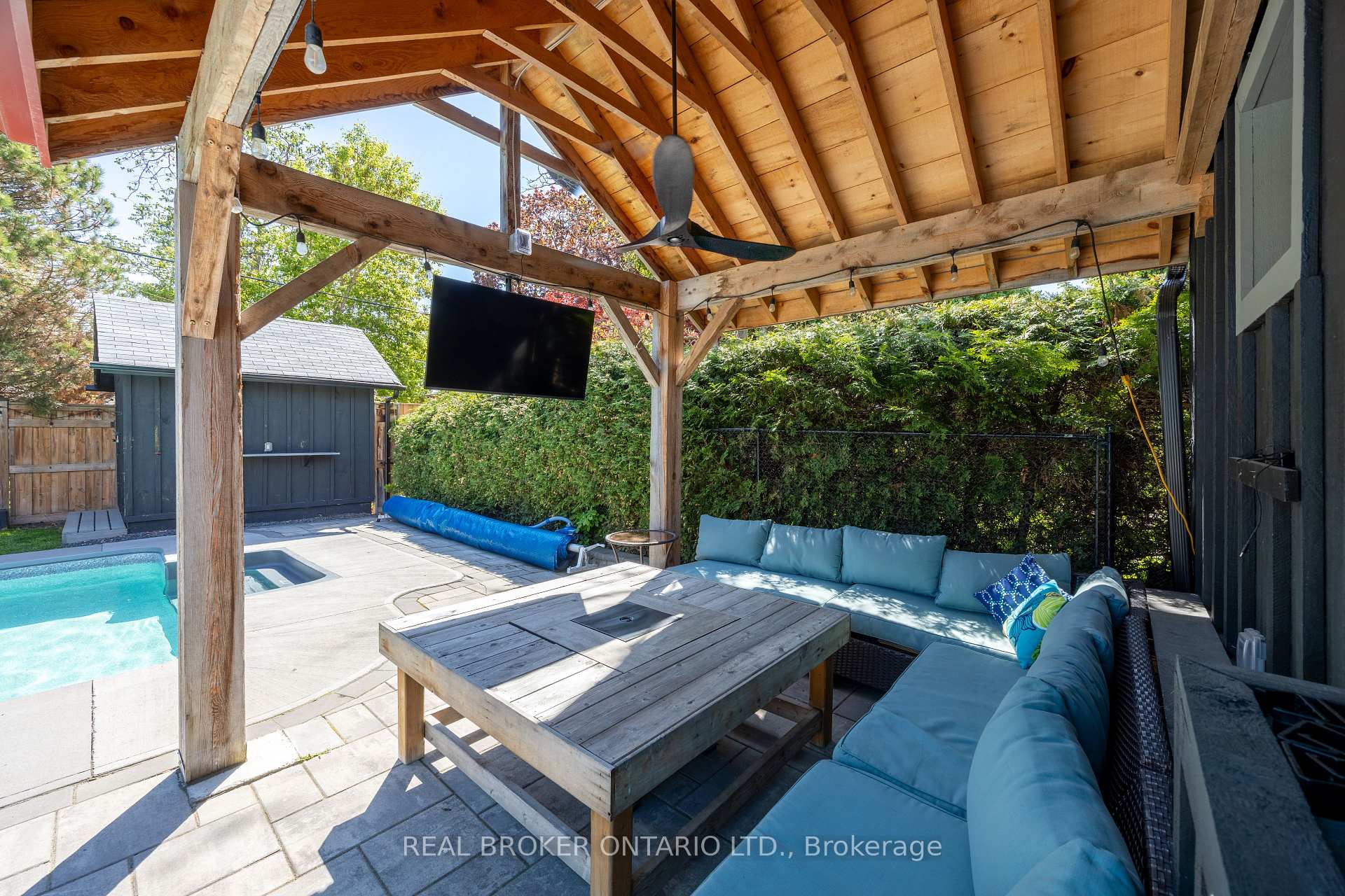 Photo 43 of 853 Masson Street, Oshawa, Centennial — HOMEH