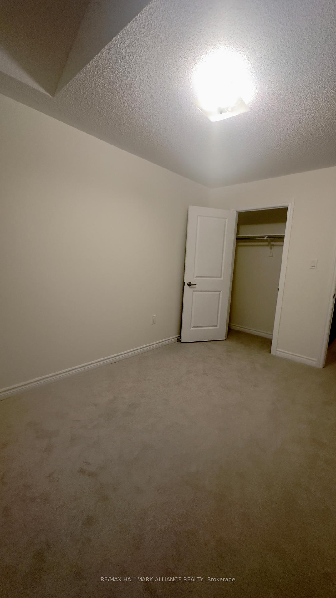 Photo 8 of 1149 Azalea Avenue, Pickering, Rural Pickering — HOMEH