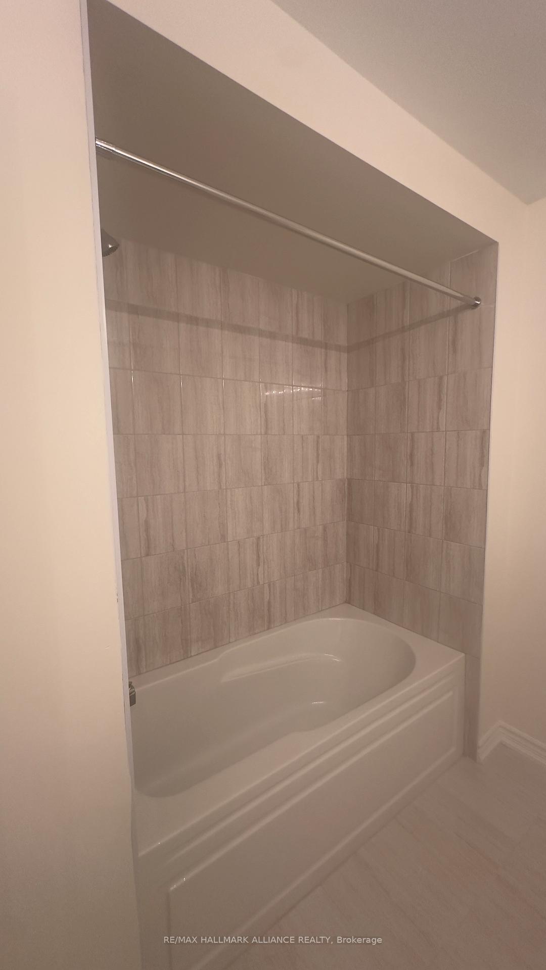 Photo 10 of 1149 Azalea Avenue, Pickering, Rural Pickering — HOMEH