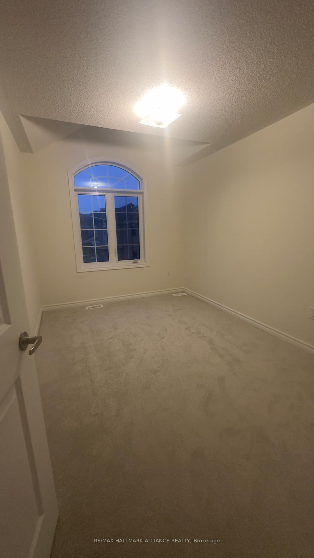 Photo 13 of 1149 Azalea Avenue, Pickering, Rural Pickering — HOMEH
