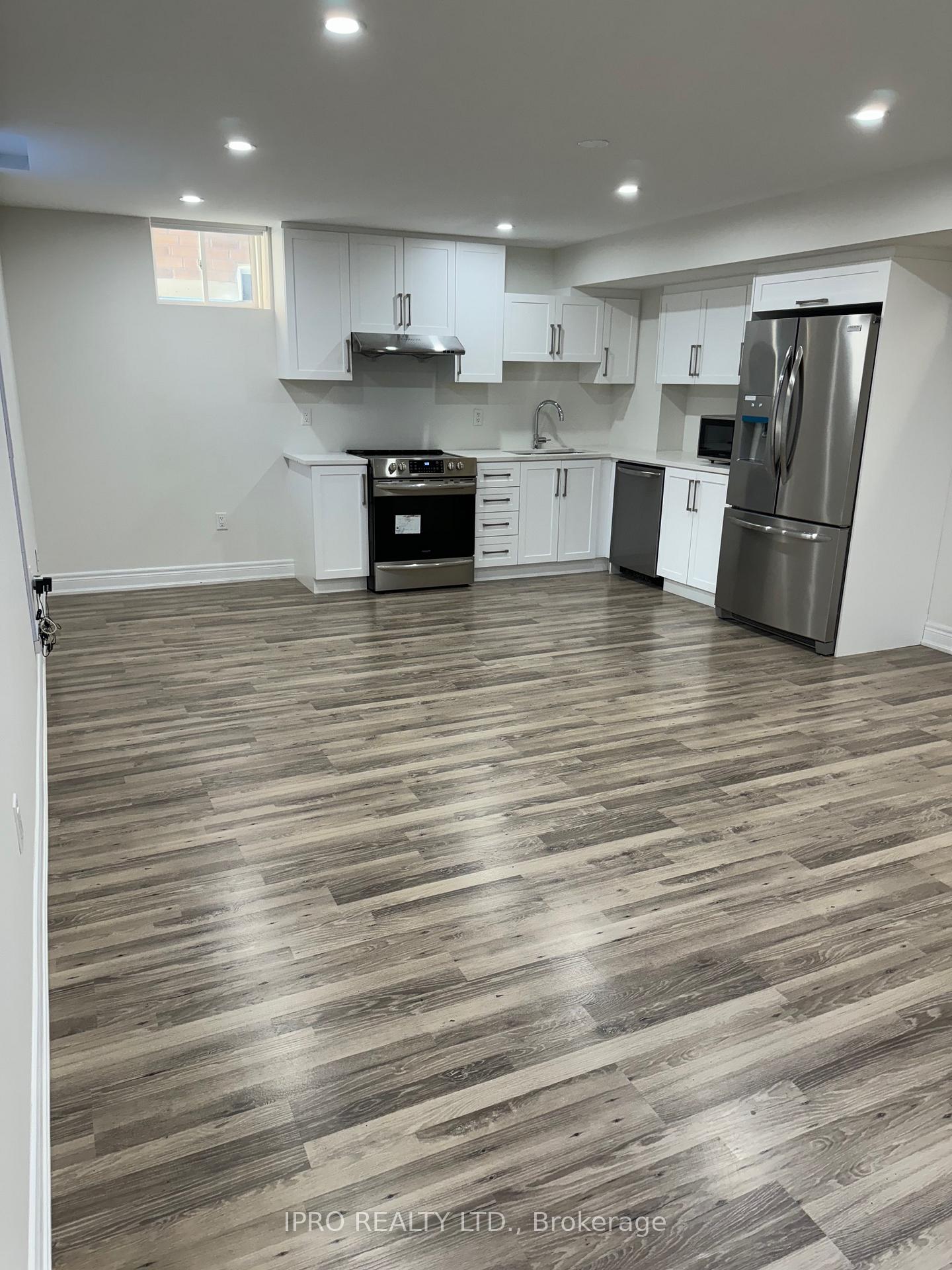 Photo 2 of 2527 Florentine Place N, Pickering, Rural Pickering — HOMEH