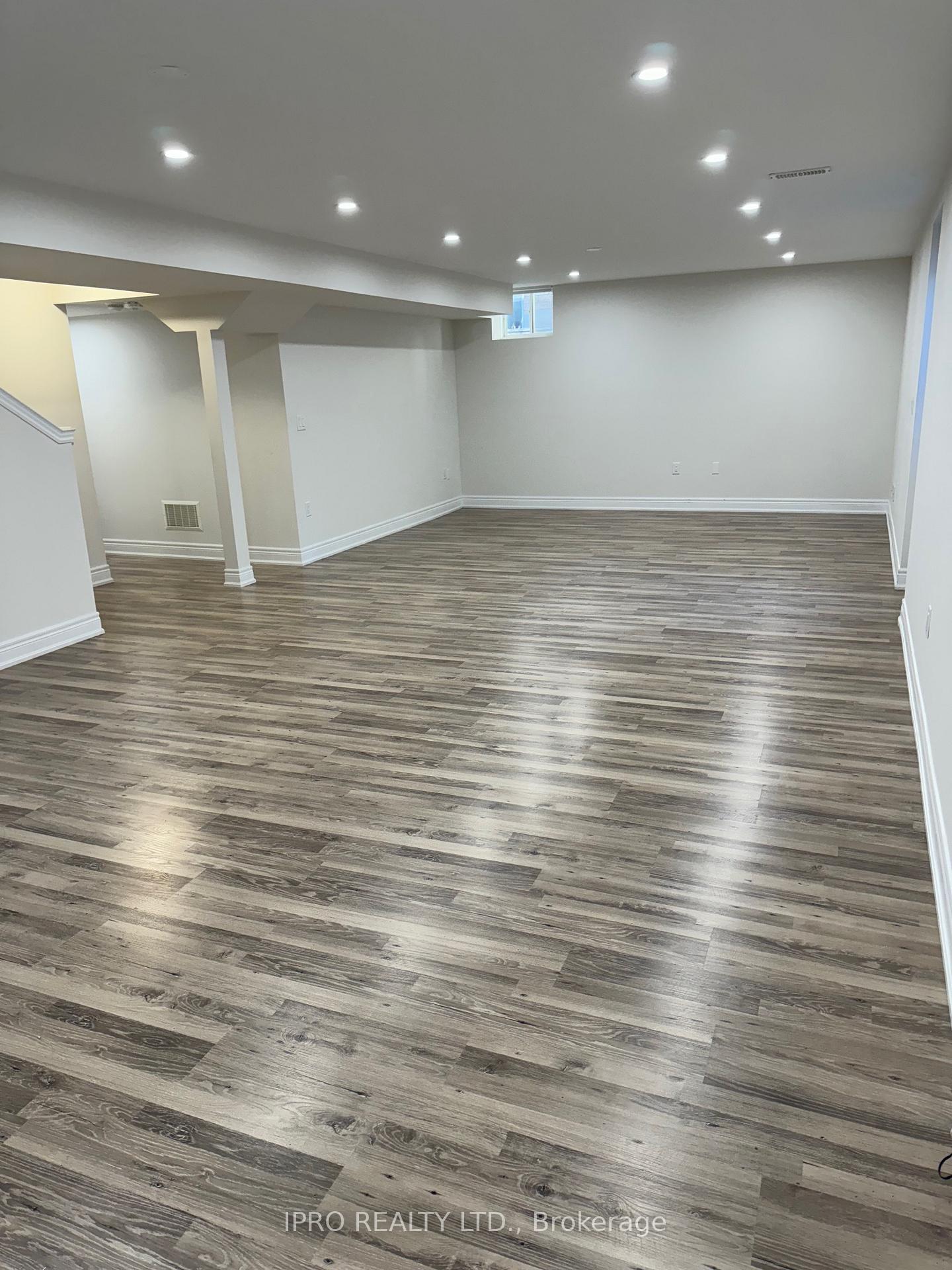 Photo 4 of 2527 Florentine Place N, Pickering, Rural Pickering — HOMEH