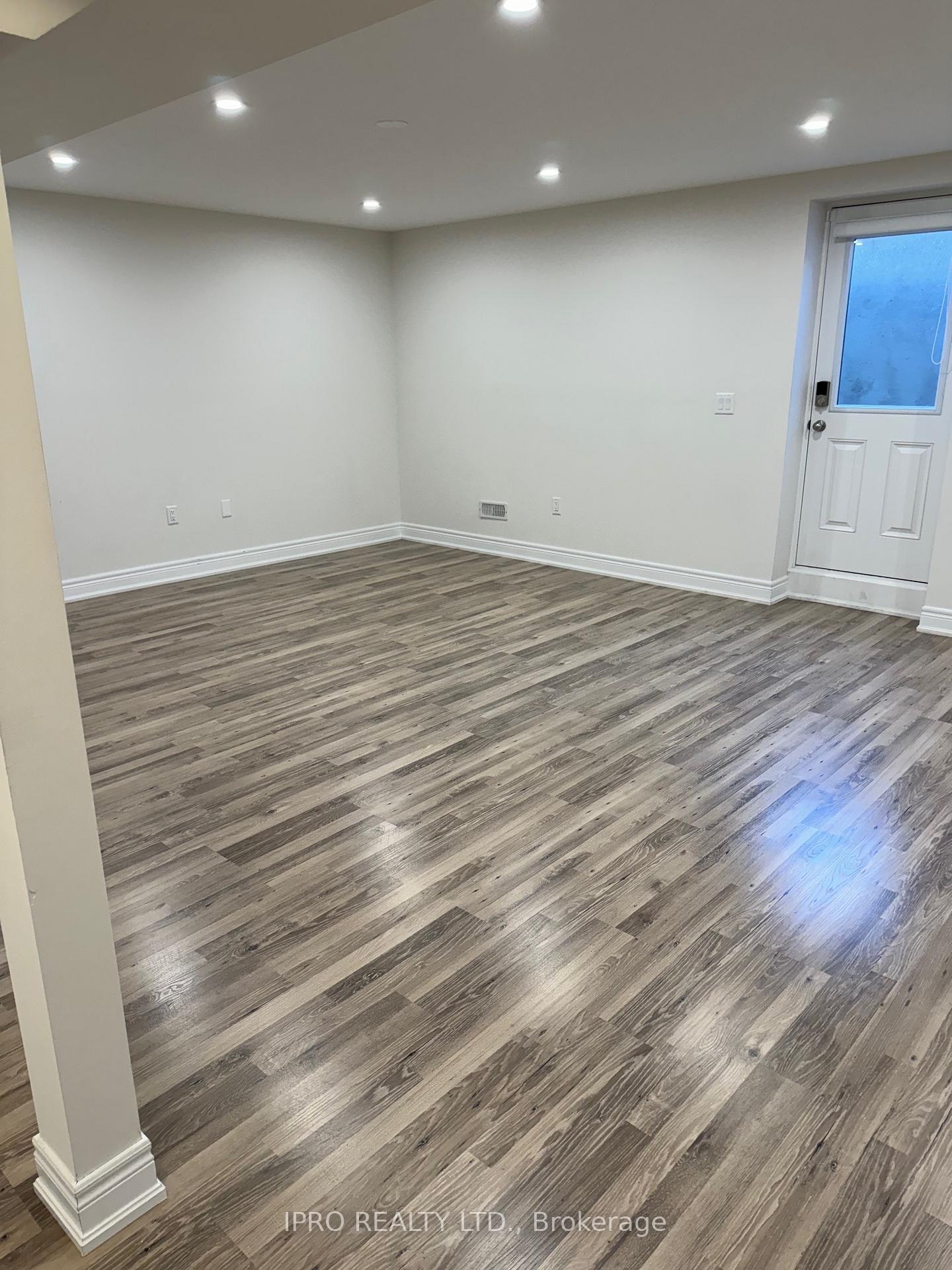 Photo 6 of 2527 Florentine Place N, Pickering, Rural Pickering — HOMEH