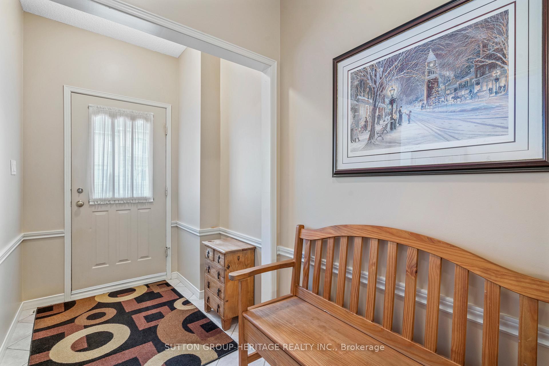 Photo 3 of 943 Gablehurst Crescent, Pickering, Liverpool — HOMEH