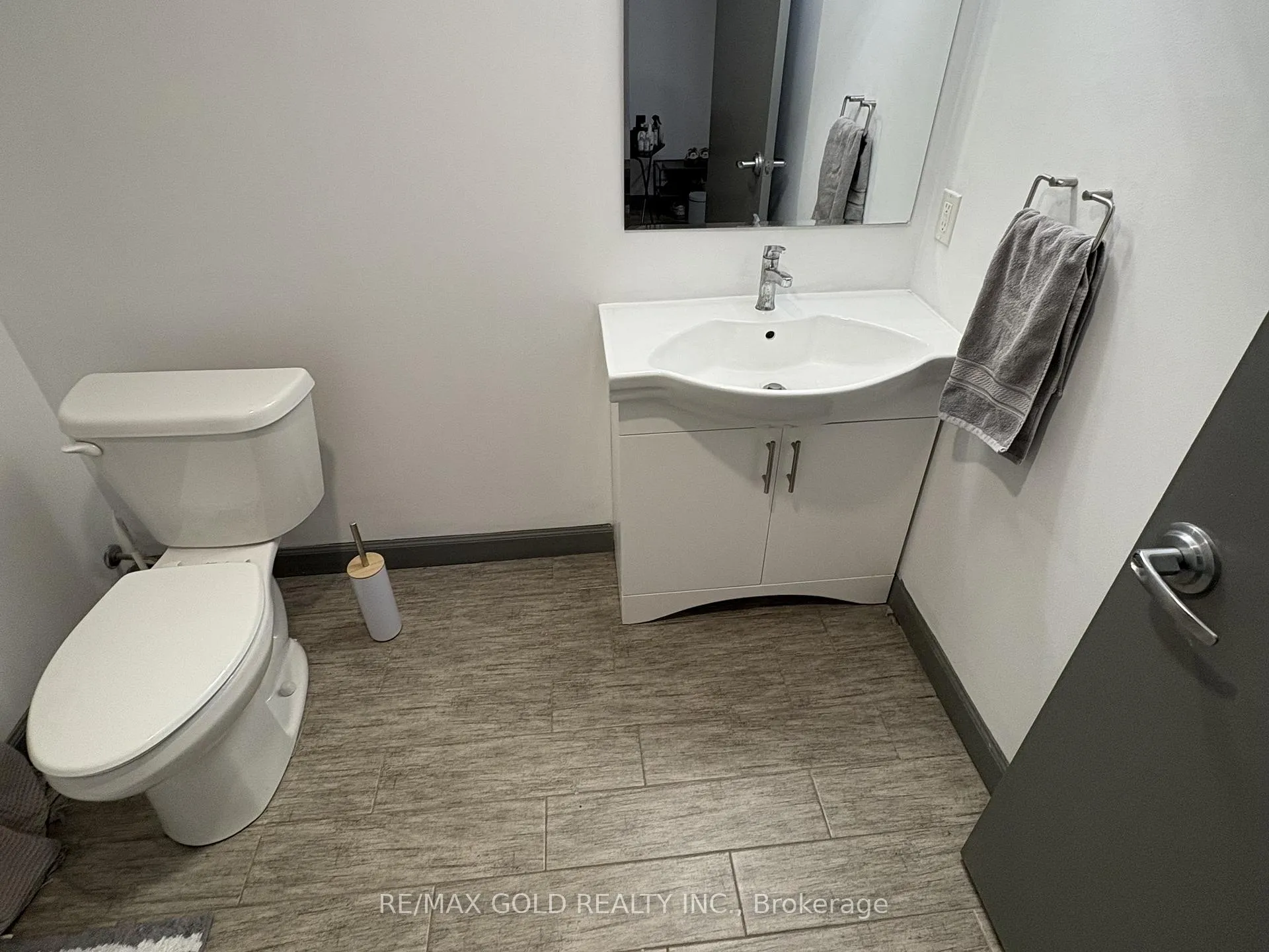 Photo 13 of Unit 2122, 258B Sunview Street, Waterloo, Beechwood/University — HOMEH
