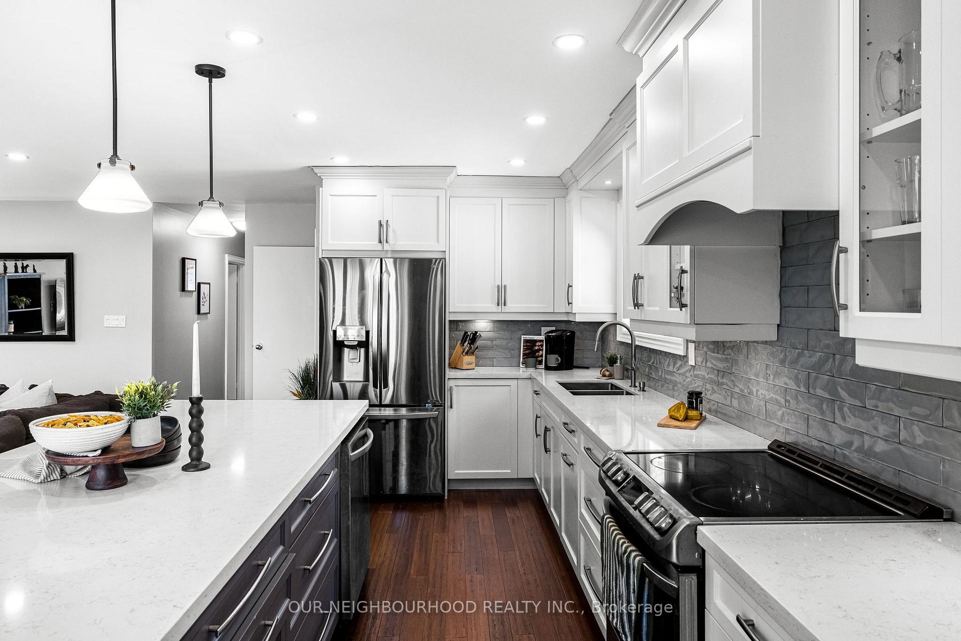 Photo 9 of 947 Mink Street, Pickering, West Shore — HOMEH