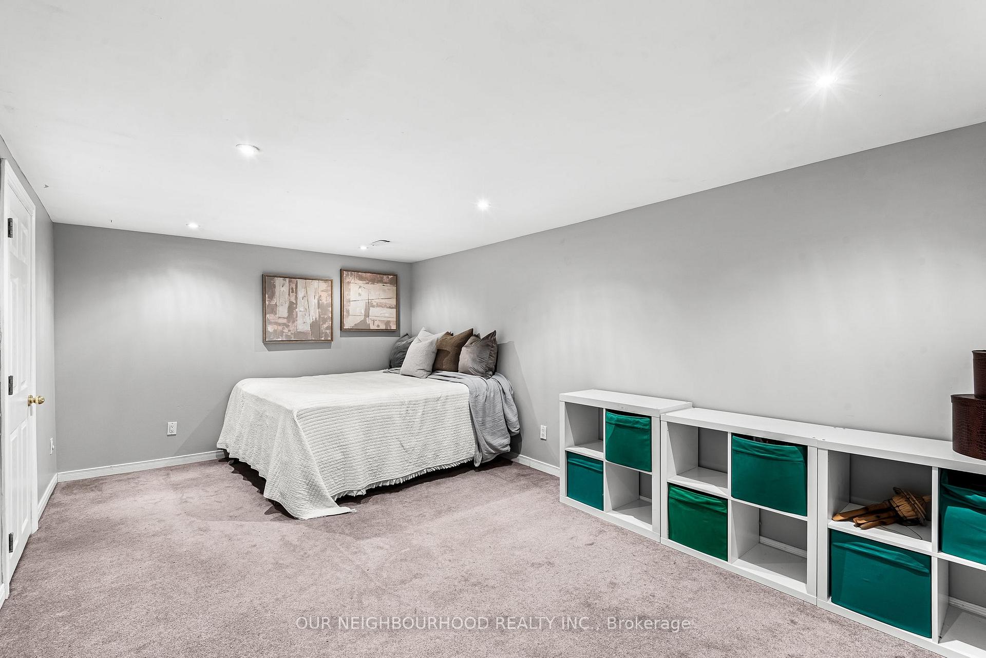 Photo 25 of 947 Mink Street, Pickering, West Shore — HOMEH