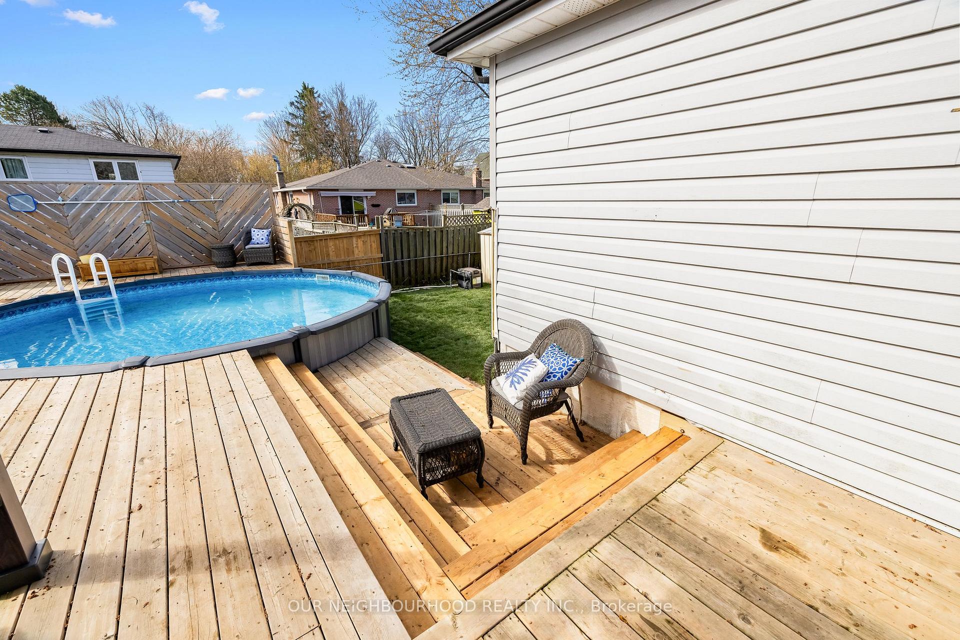 Photo 34 of 947 Mink Street, Pickering, West Shore — HOMEH