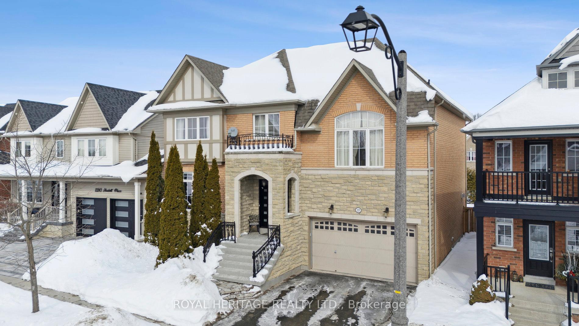 Front of 2237 Hackett Place