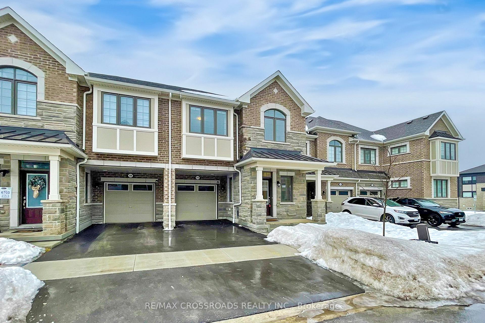 Photo 2 of 3393 Swordbill Street, Pickering, Rural Pickering — HOMEH