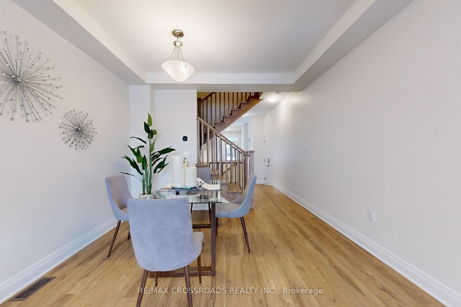 Photo 16 of 3393 Swordbill Street, Pickering, Rural Pickering — HOMEH