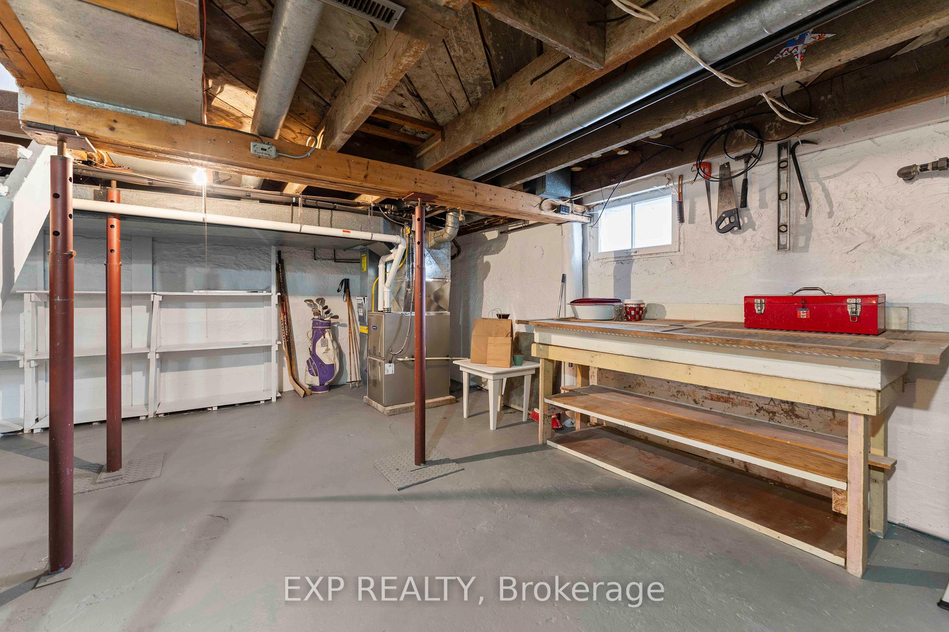 Photo 21 of 703 Seventh Street, Renfrew — HOMEH