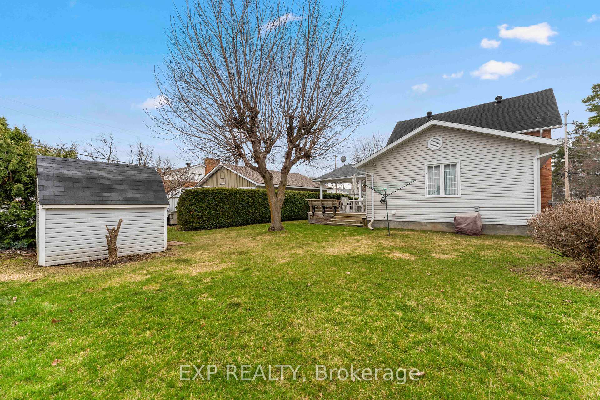 Photo 26 of 703 Seventh Street, Renfrew — HOMEH