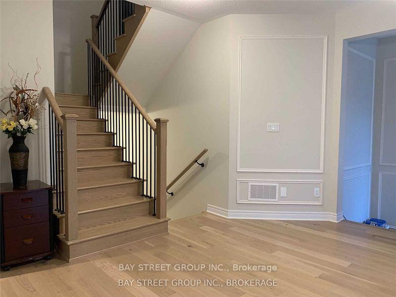Photo 10 of 1095 Azalea Avenue, Pickering, Rural Pickering — HOMEH