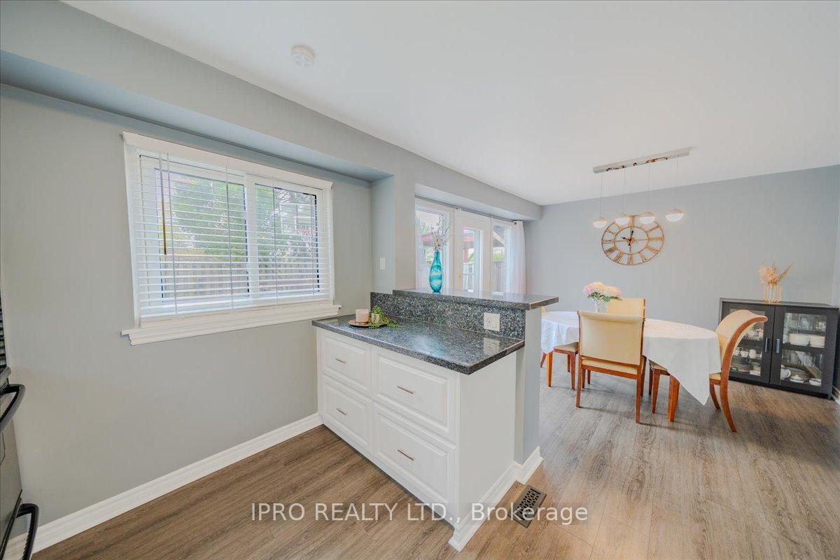 Photo 15 of 1413 Fenelon Crescent, Oshawa, Lakeview — HOMEH
